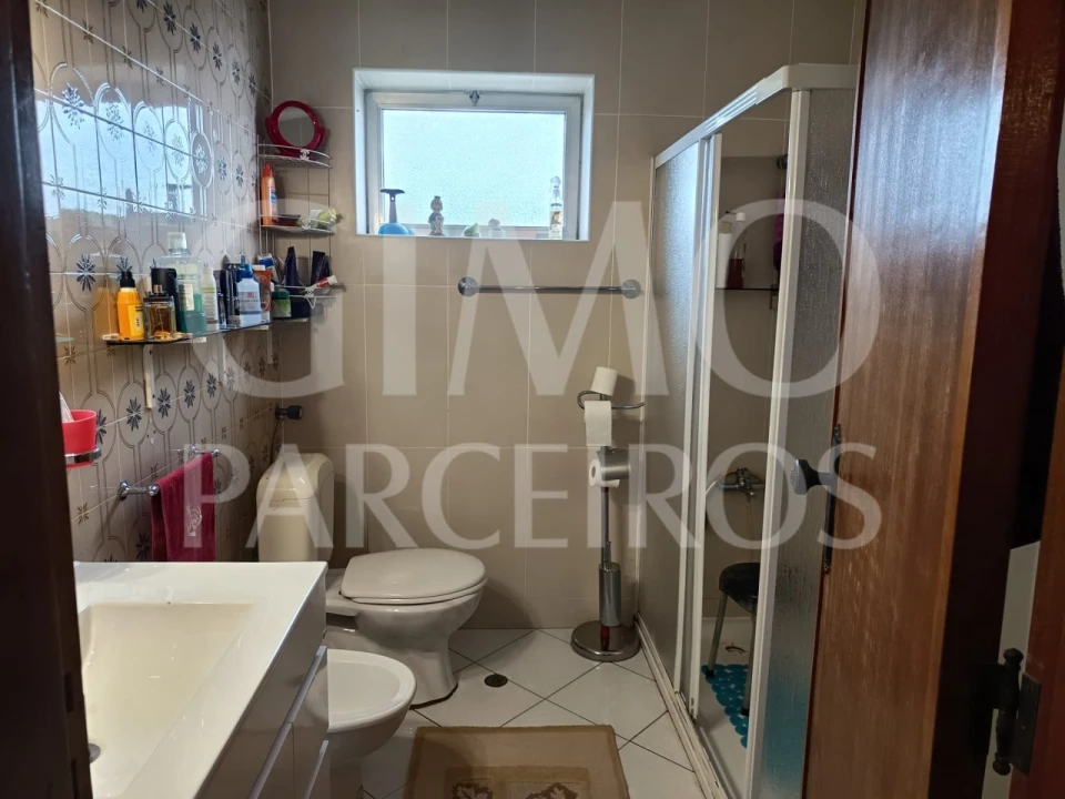 Moradia T3 para Venda em Oiã Foto 7