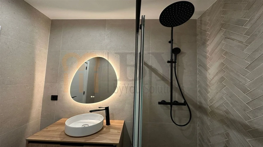 Apartamento T1 para Venda em Quarteira Foto 13