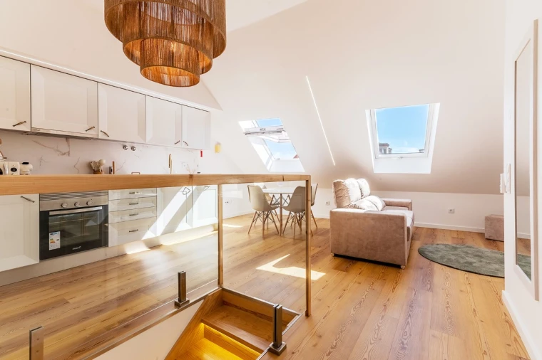 Prédio para Arrendamento em São Vicente