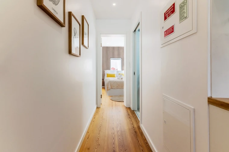 Prédio para Arrendamento em São Vicente Foto 32