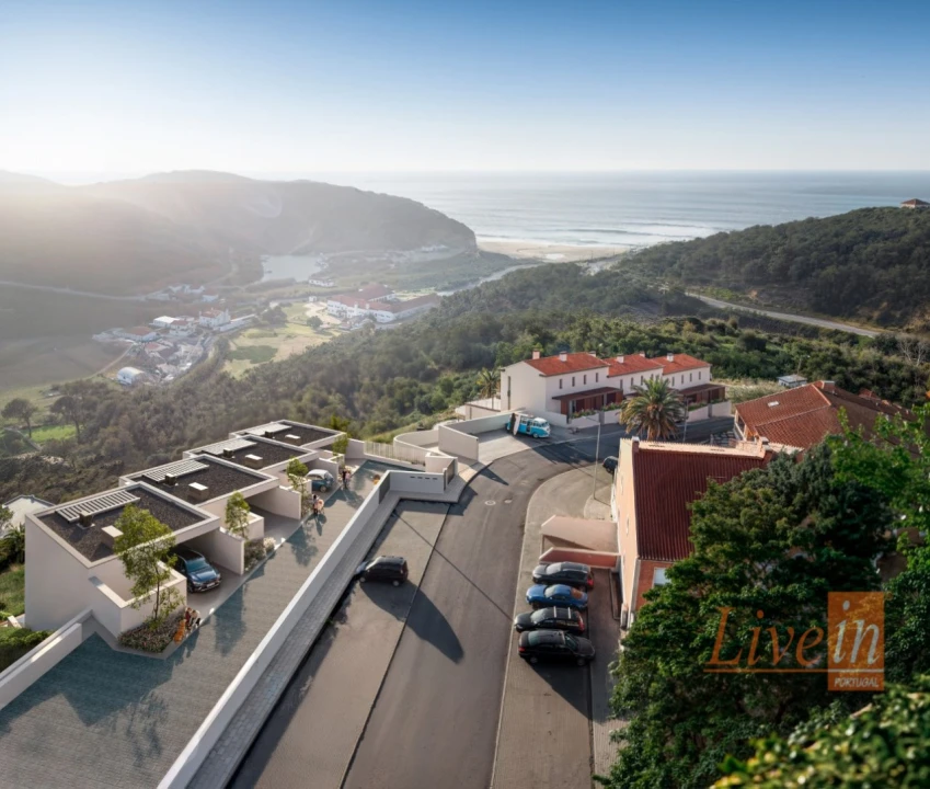 Moradia T3 para Venda em Carvoeira Foto 1