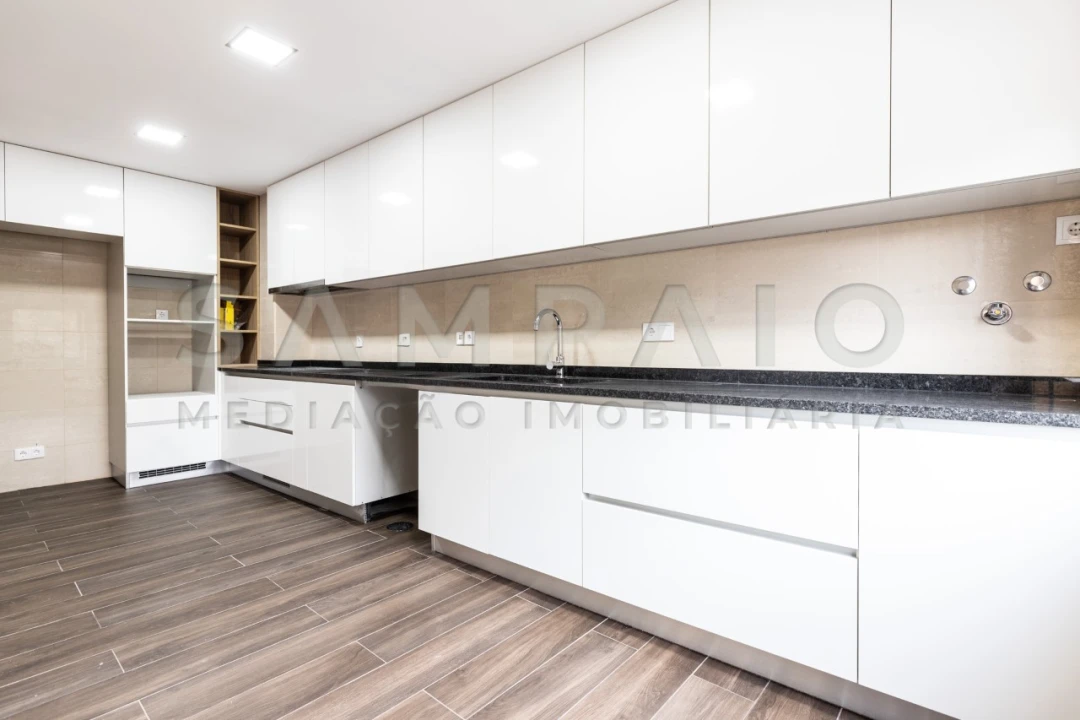 Moradia T3 para Venda em Mafamude e Vilar do Paraíso Foto 5