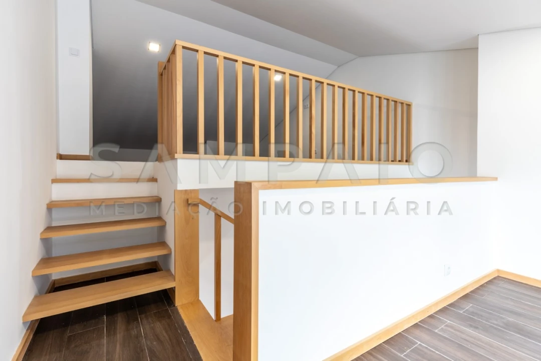 Moradia T3 para Venda em Mafamude e Vilar do Paraíso Foto 49