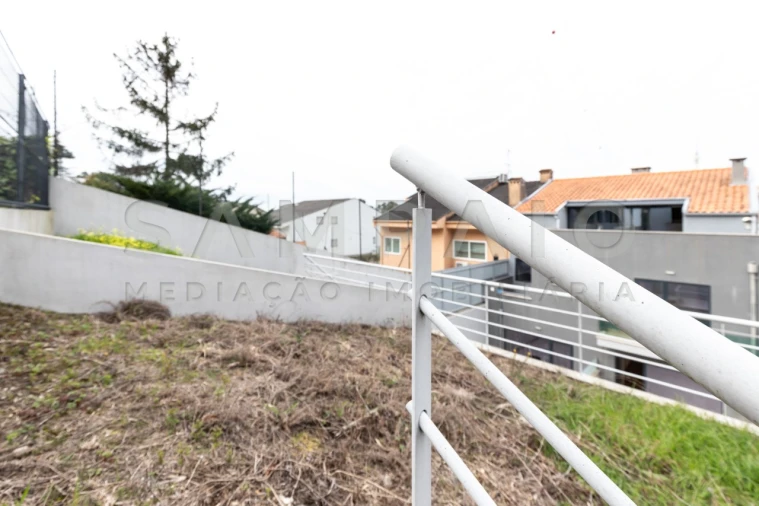 Moradia T3 para Venda em Mafamude e Vilar do Paraíso Foto 18