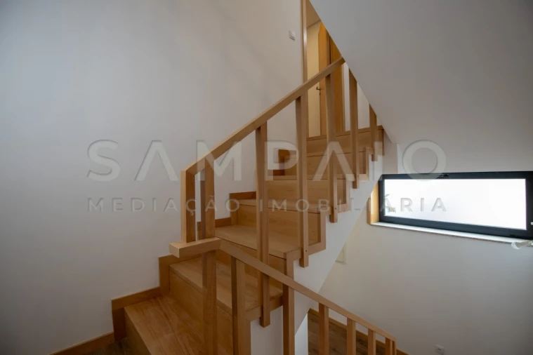 Moradia T3 para Venda em Mafamude e Vilar do Paraíso Foto 37