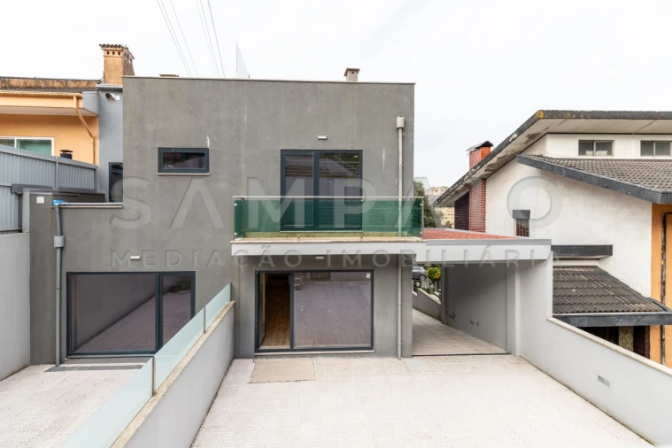 Moradia T3 para Venda em Mafamude e Vilar do Paraíso