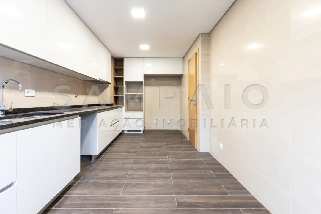 Moradia T3 para Venda em Mafamude e Vilar do Paraíso Foto 2