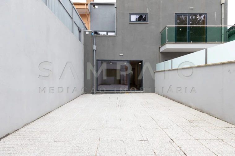 Moradia T3 para Venda em Mafamude e Vilar do Paraíso