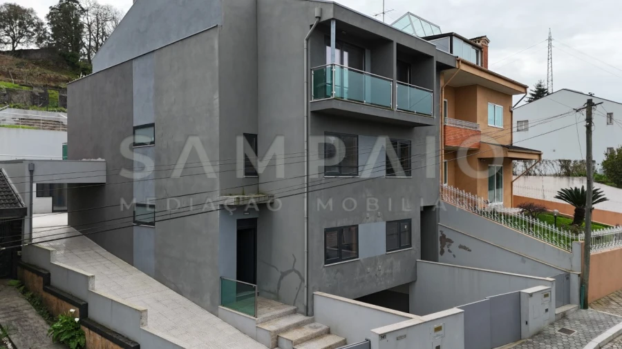 Moradia T3 para Venda em Mafamude e Vilar do Paraíso Foto 24