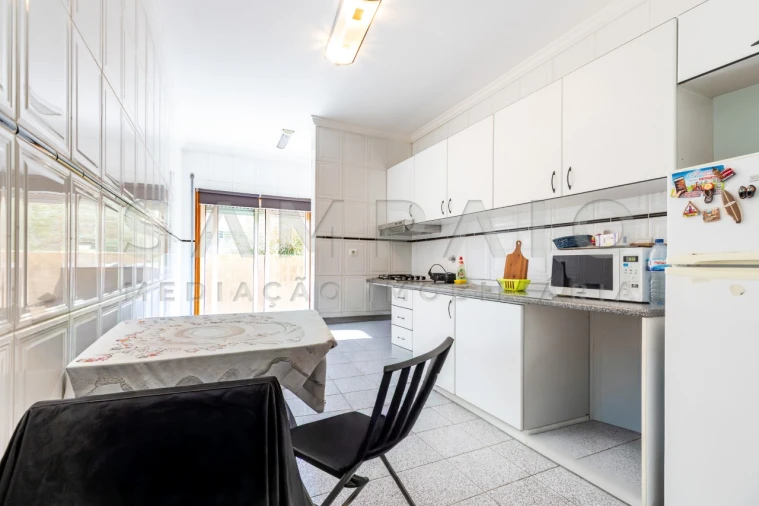 Apartamento T1 para Venda em Valongo Foto 8