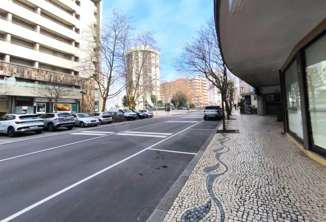 Loja para Venda em Póvoa de Varzim, Beiriz e Argivai Foto 10