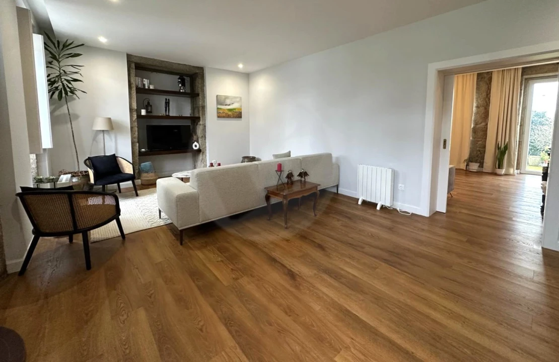 Moradia T4 para Venda em Fornelo e Vairão Foto 5