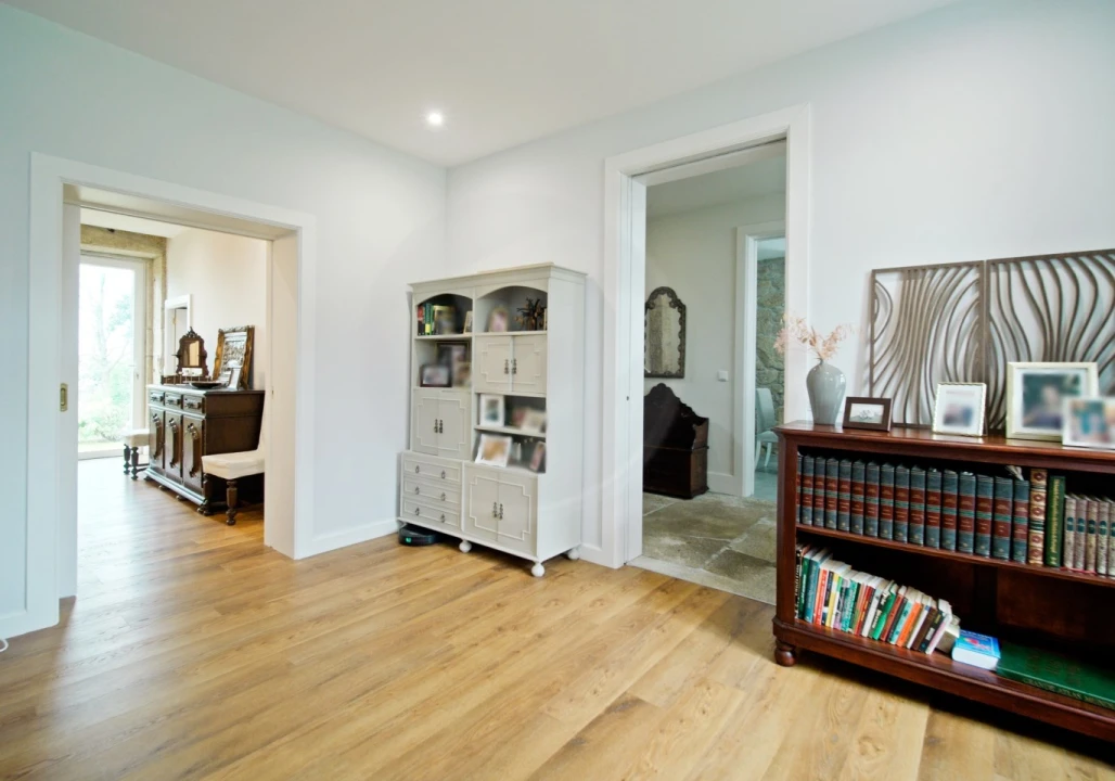 Moradia T4 para Venda em Fornelo e Vairão Foto 7