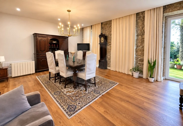 Moradia T4 para Venda em Fornelo e Vairão Foto 2