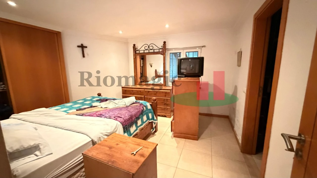 Moradia T5 para Venda em Rio Maior Foto 10