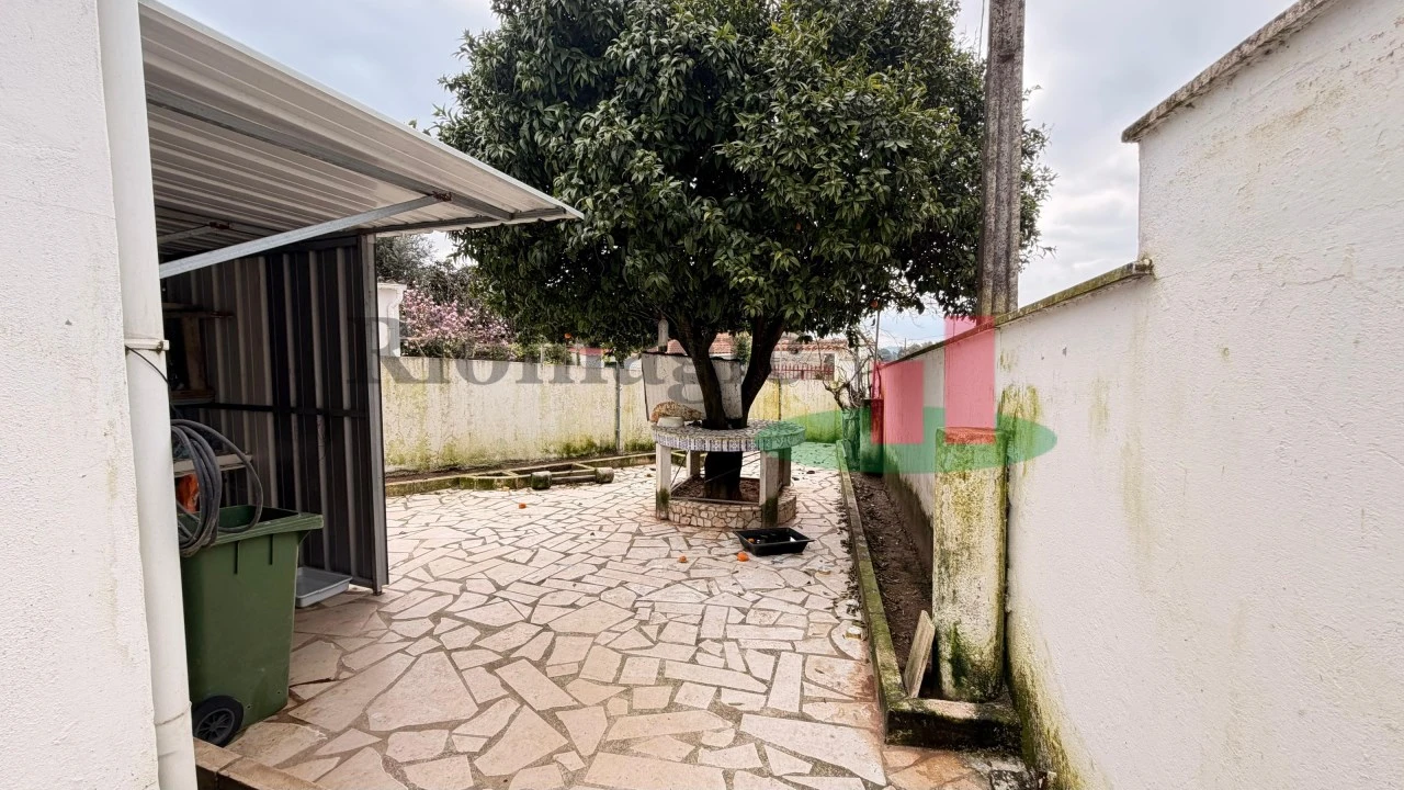 Moradia T5 para Venda em Rio Maior Foto 48