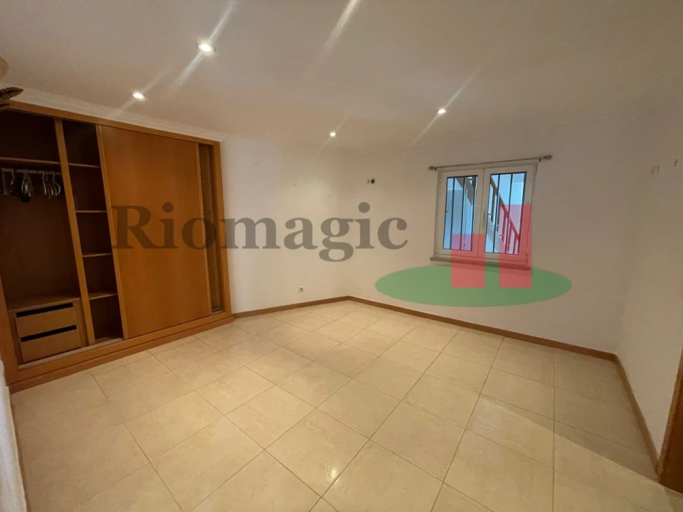Moradia T4 para Venda em Rio Maior Foto 15