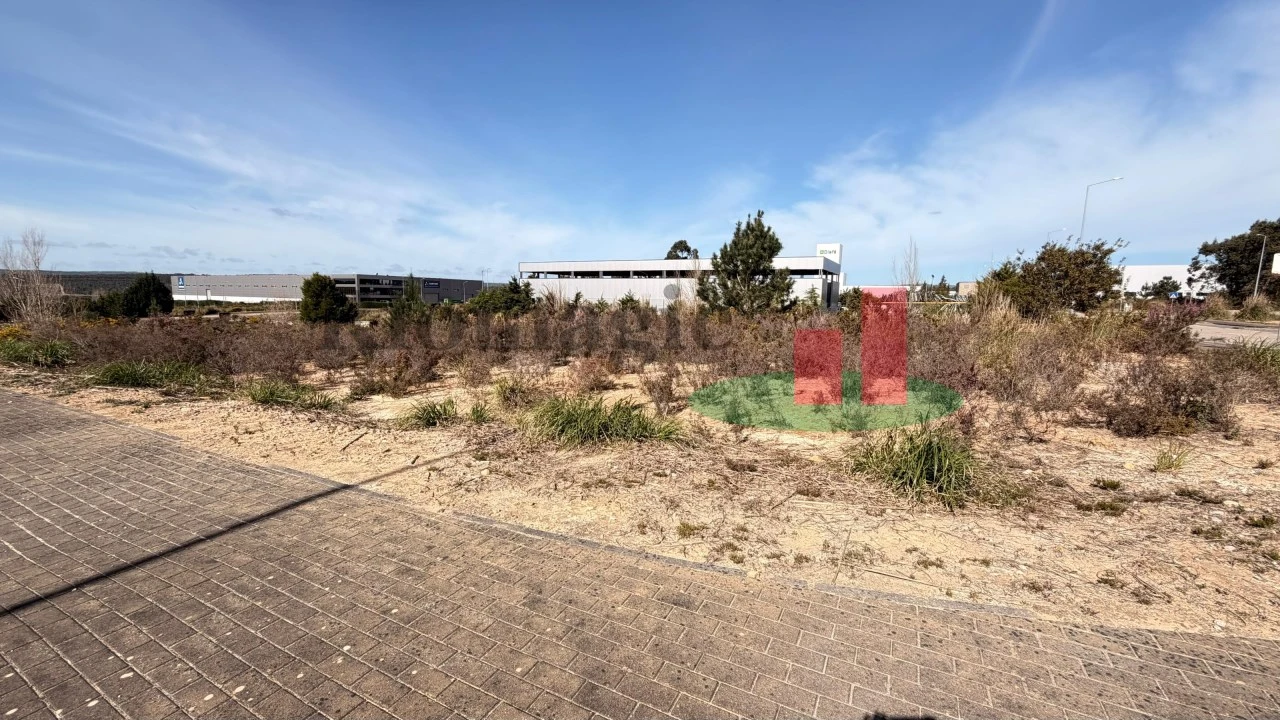 Terreno Comércio / Armazém para Venda em Rio Maior Foto 13