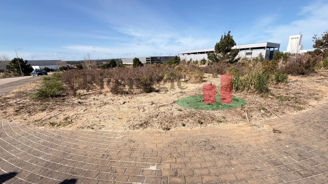 Terreno Comércio / Armazém para Venda em Rio Maior Foto 15