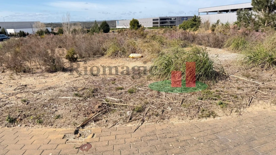 Terreno Comércio / Armazém para Venda em Rio Maior Foto 18
