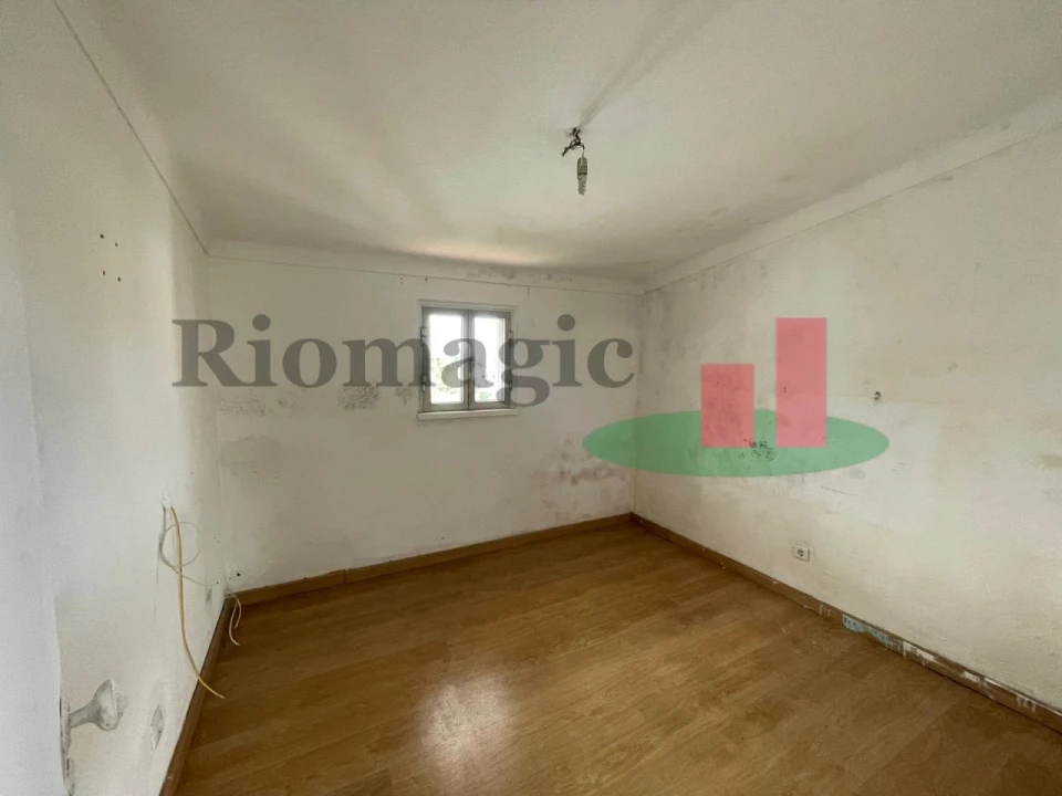 Moradia T3 para Venda em Sesimbra (Castelo) Foto 7