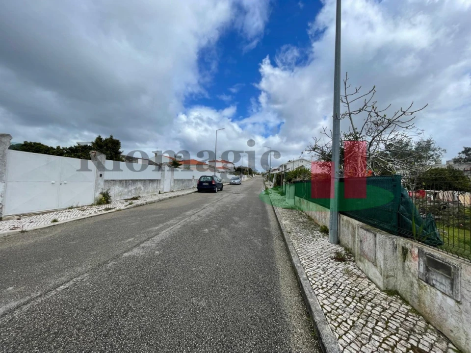 Moradia T3 para Venda em Sesimbra (Castelo) Foto 32