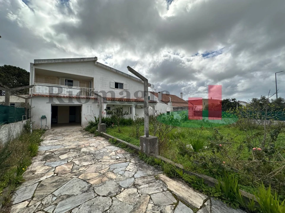 Moradia T3 para Venda em Sesimbra (Castelo) Foto 28