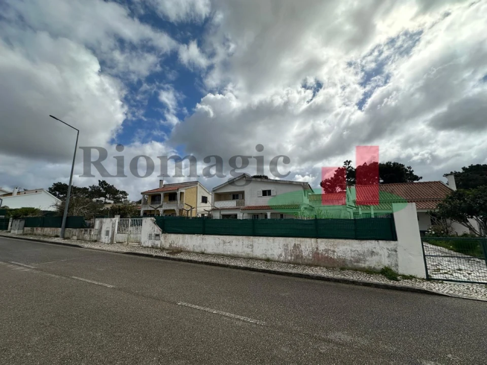 Moradia T3 para Venda em Sesimbra (Castelo) Foto 30