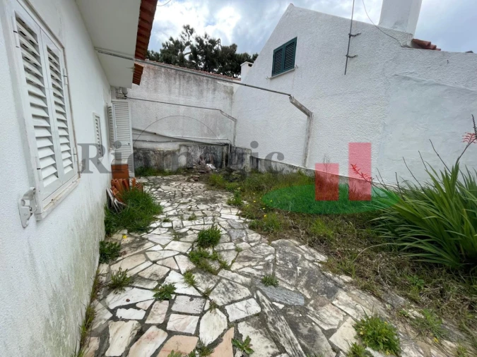 Moradia T3 para Venda em Sesimbra (Castelo) Foto 12