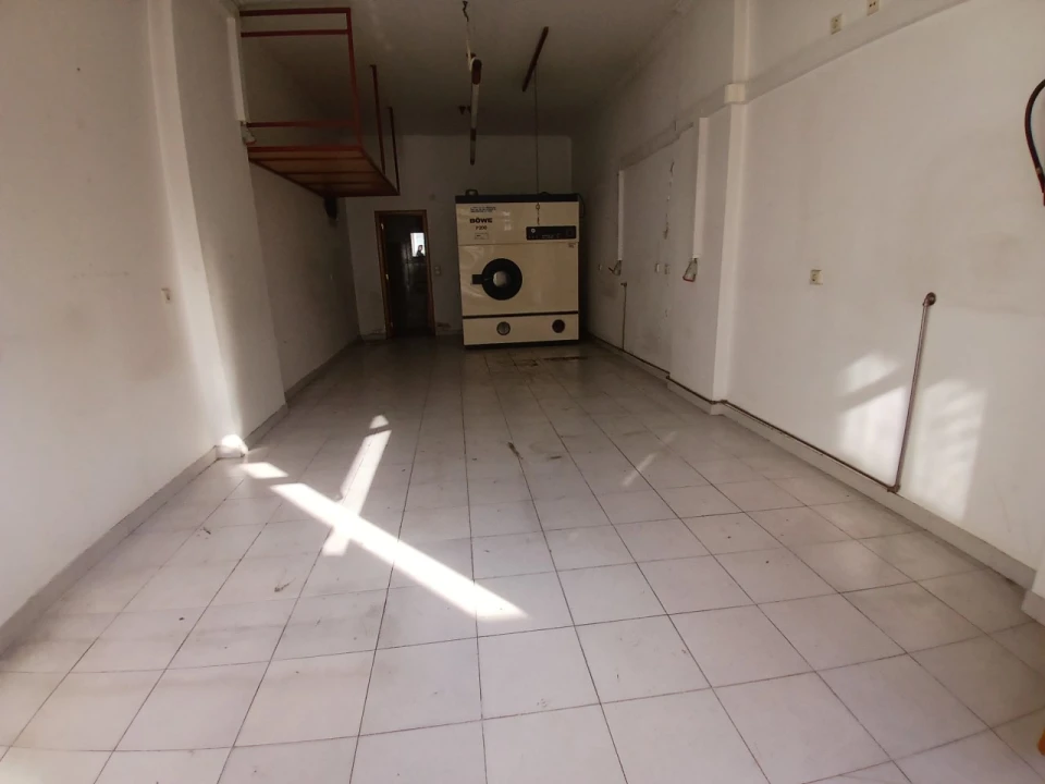 Loja para Venda em Queluz e Belas Foto 3