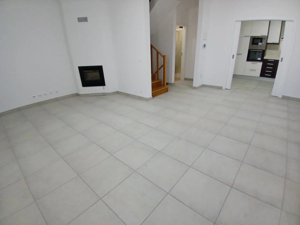 Moradia T3 para Venda em Ericeira Foto 9