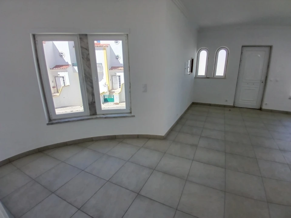 Moradia T3 para Venda em Ericeira Foto 64
