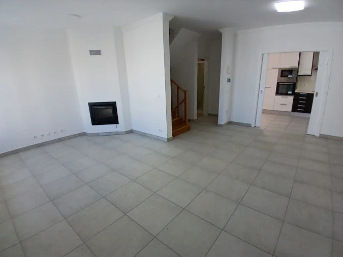 Moradia T3 para Venda em Ericeira Foto 38