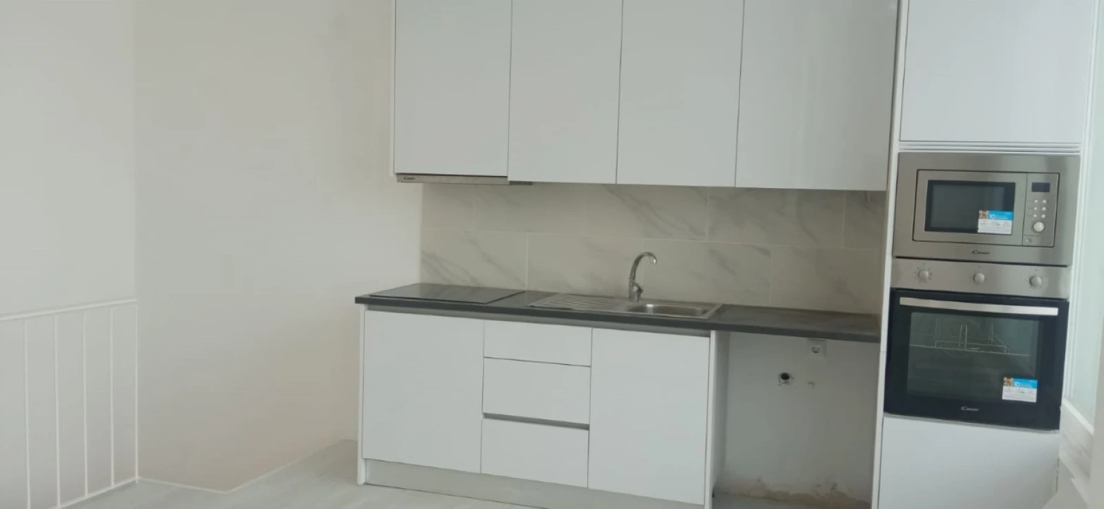 Loja para Venda em Laranjeiro e Feijó Foto 1