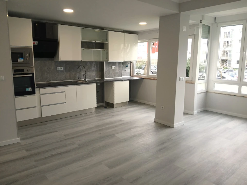 Apartamento T2 para Venda em Oeiras e São Julião da Barra, Paço de Arcos e Caxias Foto 9