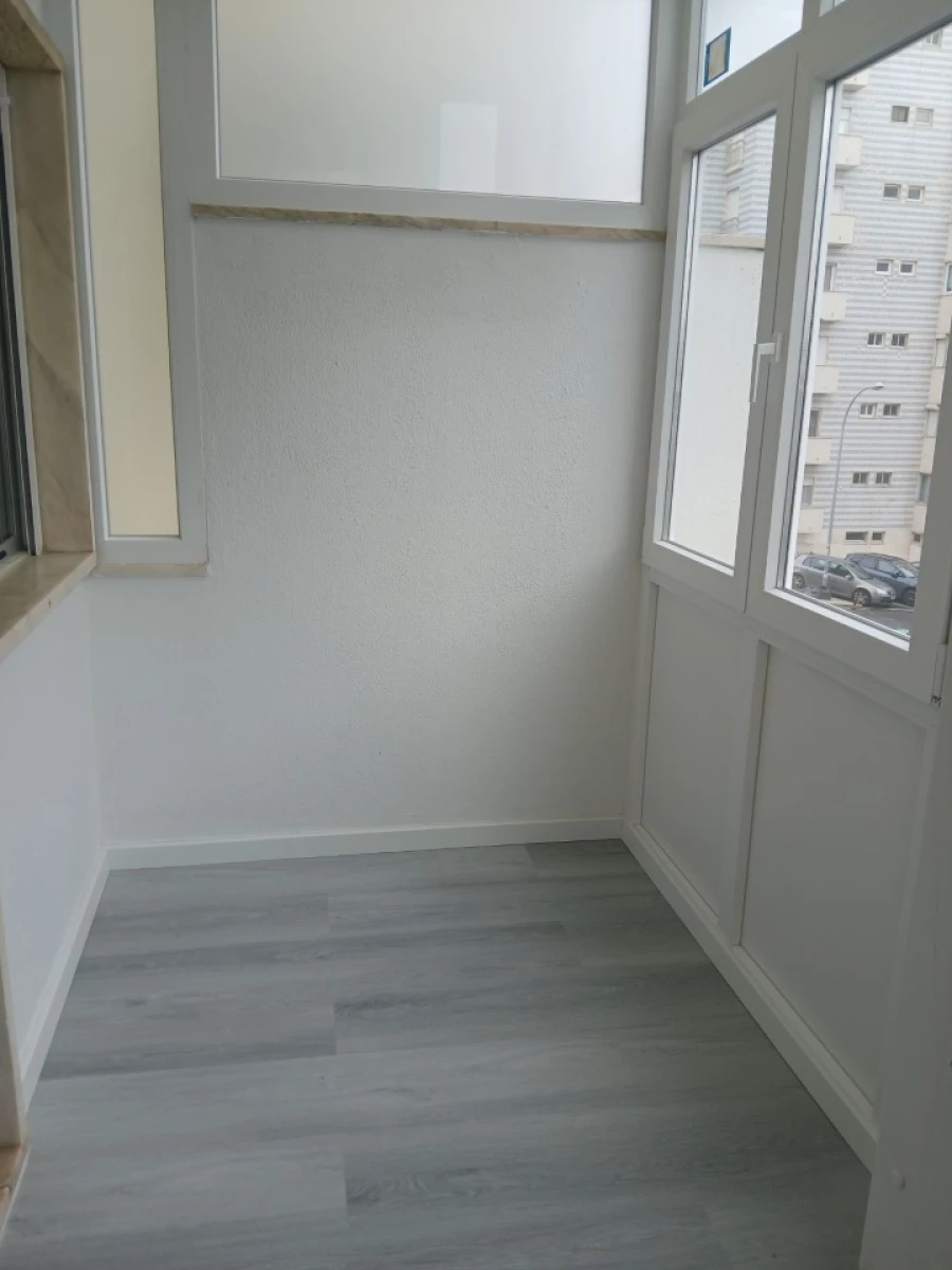 Apartamento T2 para Venda em Oeiras e São Julião da Barra, Paço de Arcos e Caxias Foto 15