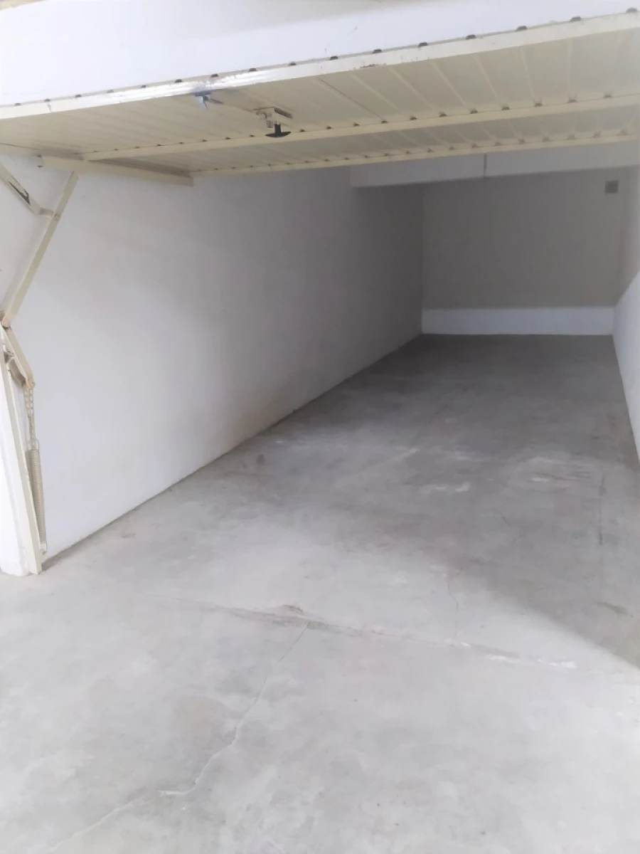 Garagem para Arrendamento em Algueirão-Mem Martins Foto 5