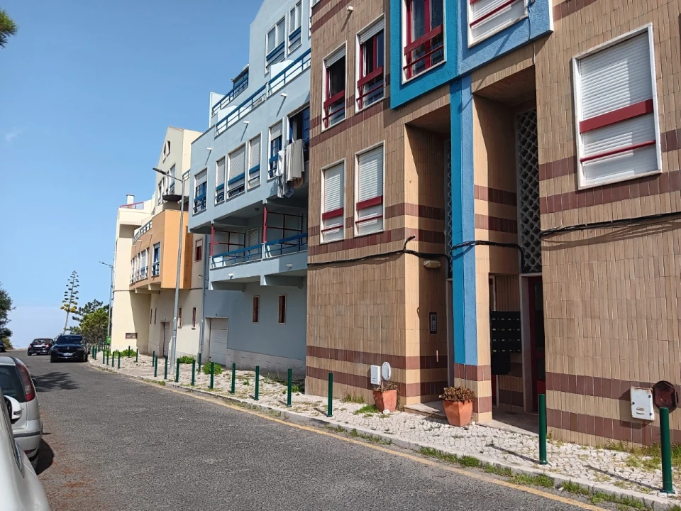 Apartamento T1 para Venda em São João das Lampas e Terrugem Foto 1