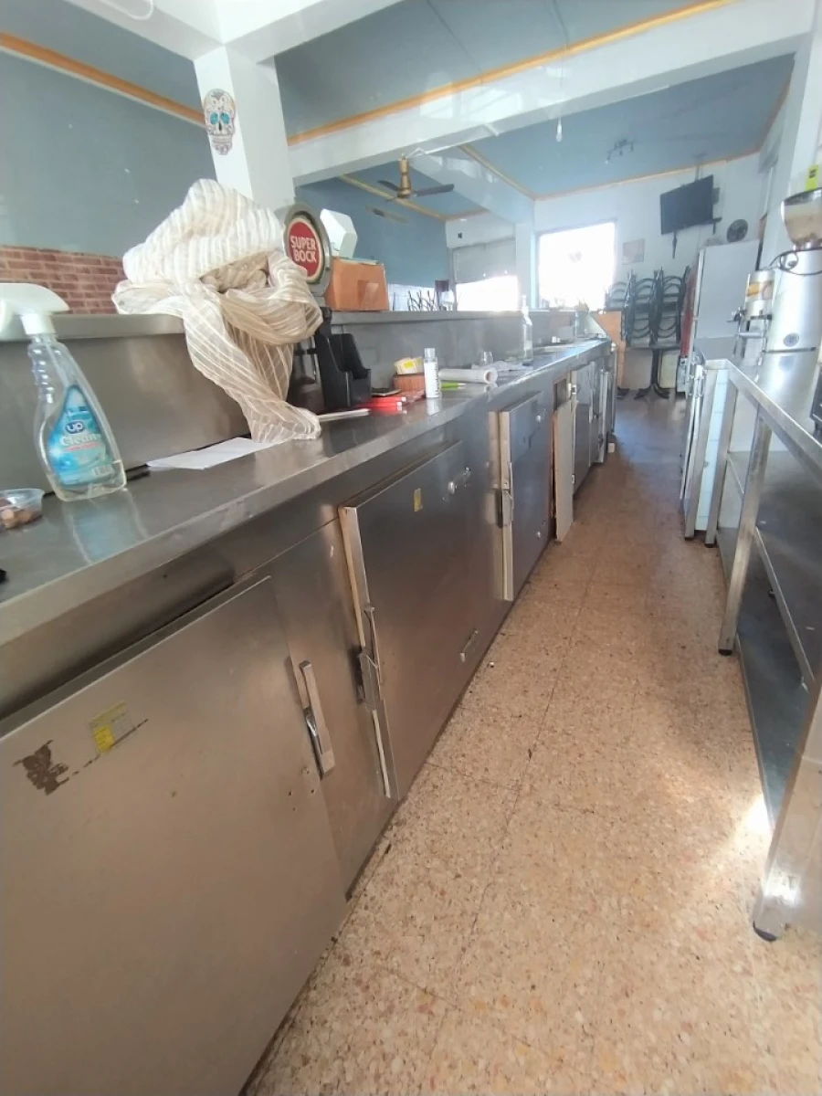 Negócio para Venda em Algueirão-Mem Martins Foto 8