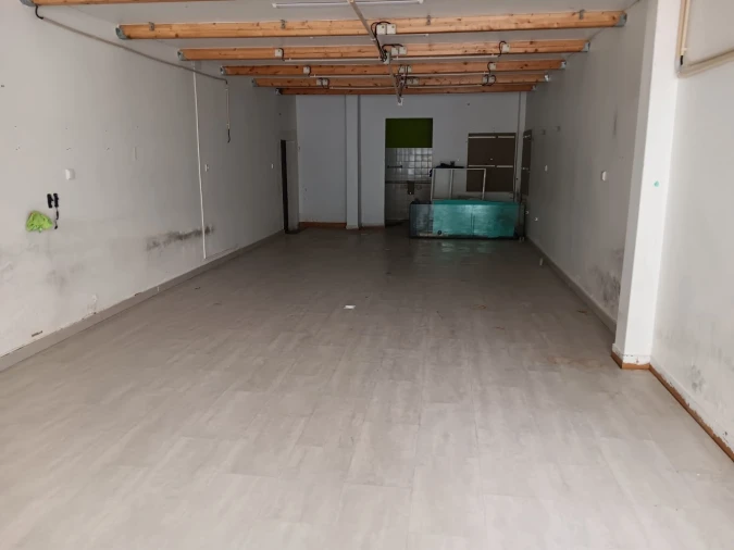 Loja para Venda em Loures Foto 9