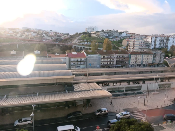 Apartamento T2 para Venda em Agualva e Mira-Sintra Foto 17