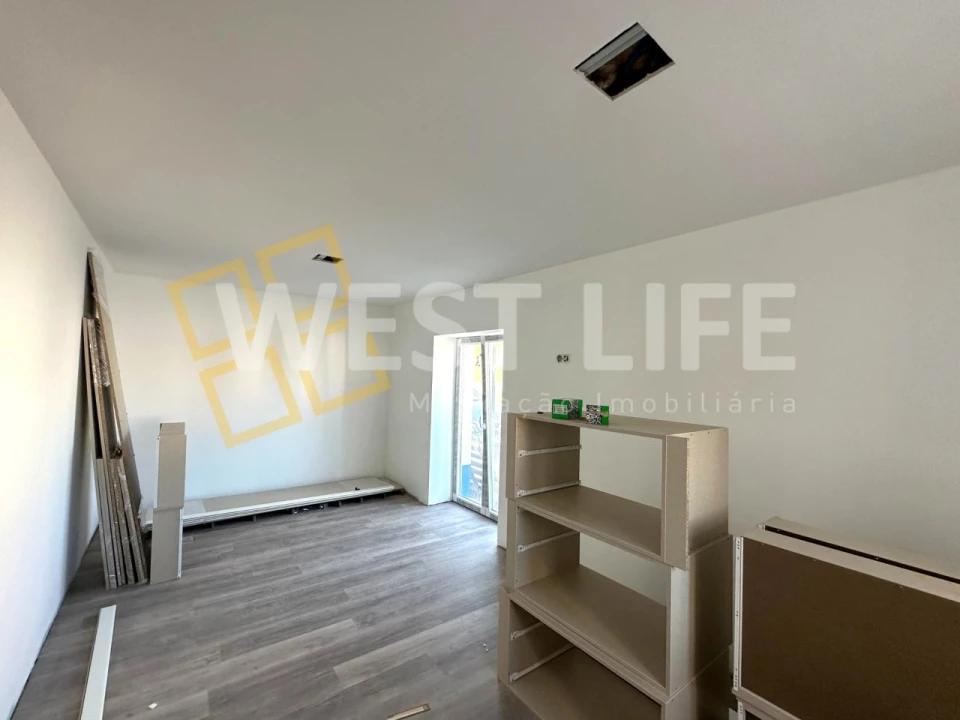 Moradia T3 para Venda em A dos Cunhados e Maceira Foto 5