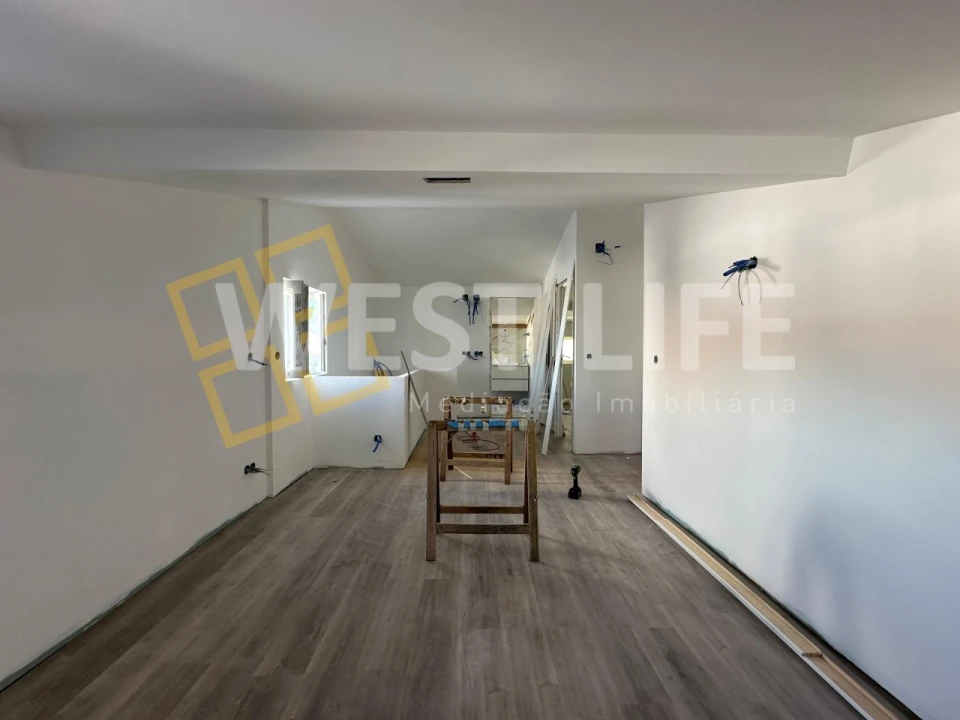 Moradia T3 para Venda em A dos Cunhados e Maceira Foto 10