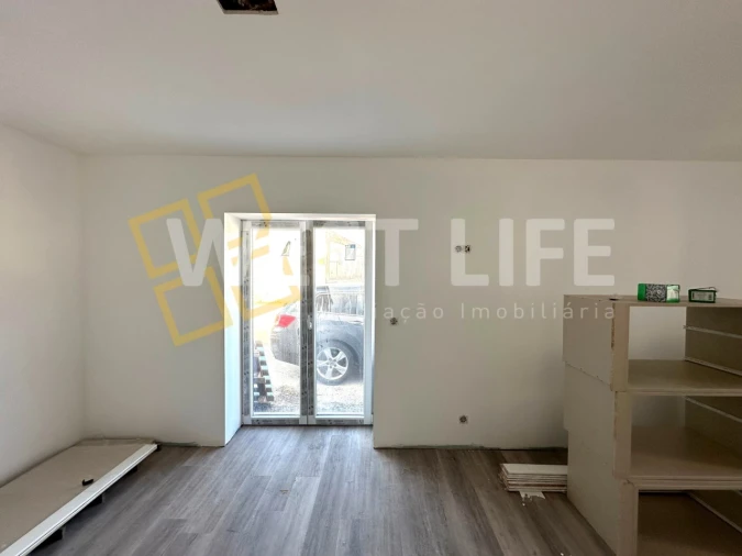 Moradia T3 para Venda em A dos Cunhados e Maceira Foto 4