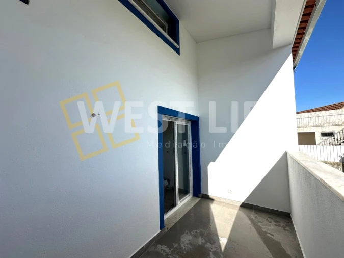 Moradia T3 para Venda em A dos Cunhados e Maceira Foto 17