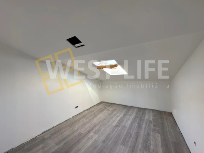 Moradia T3 para Venda em A dos Cunhados e Maceira Foto 22