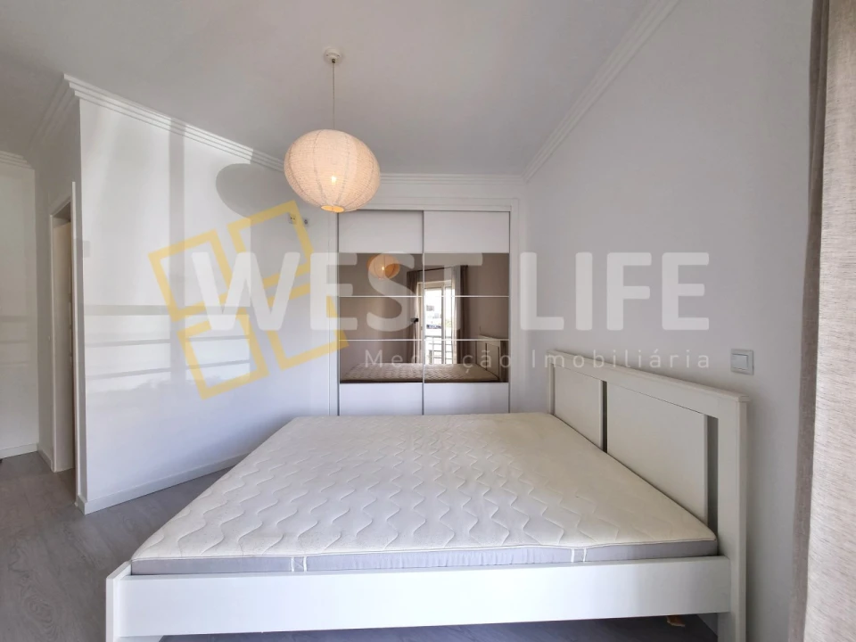 Apartamento T2 para Arrendamento em Ericeira Foto 9