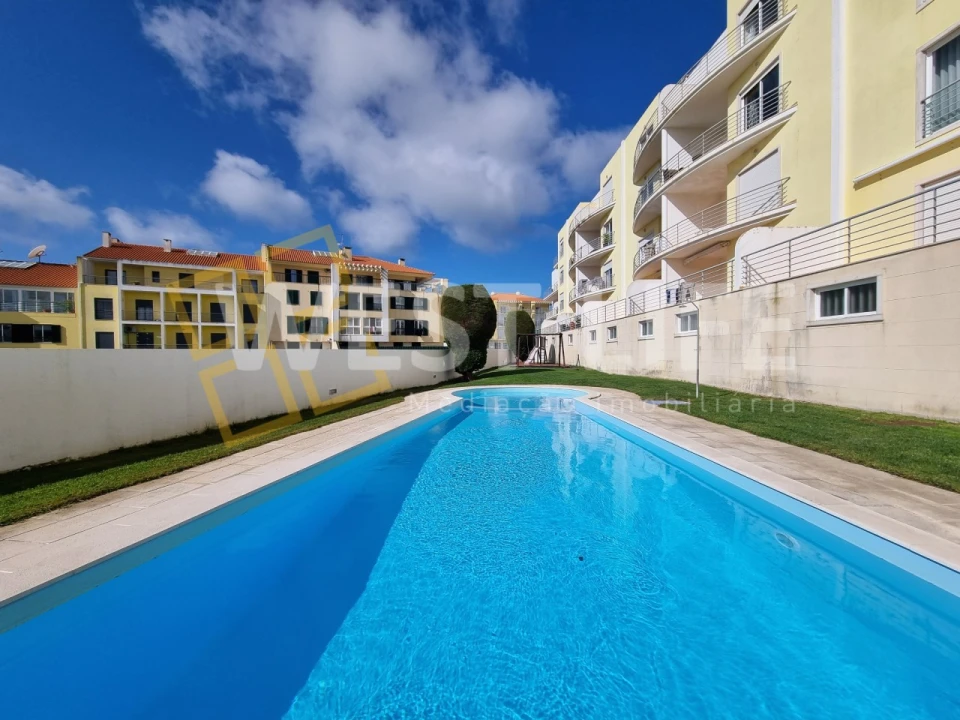 Apartamento T2 para Arrendamento em Ericeira Foto 14