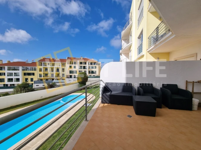 Apartamento T2 para Arrendamento em Ericeira Foto 4