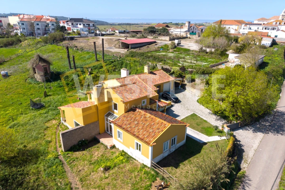 Moradia T6 para Venda em Encarnação Foto 2